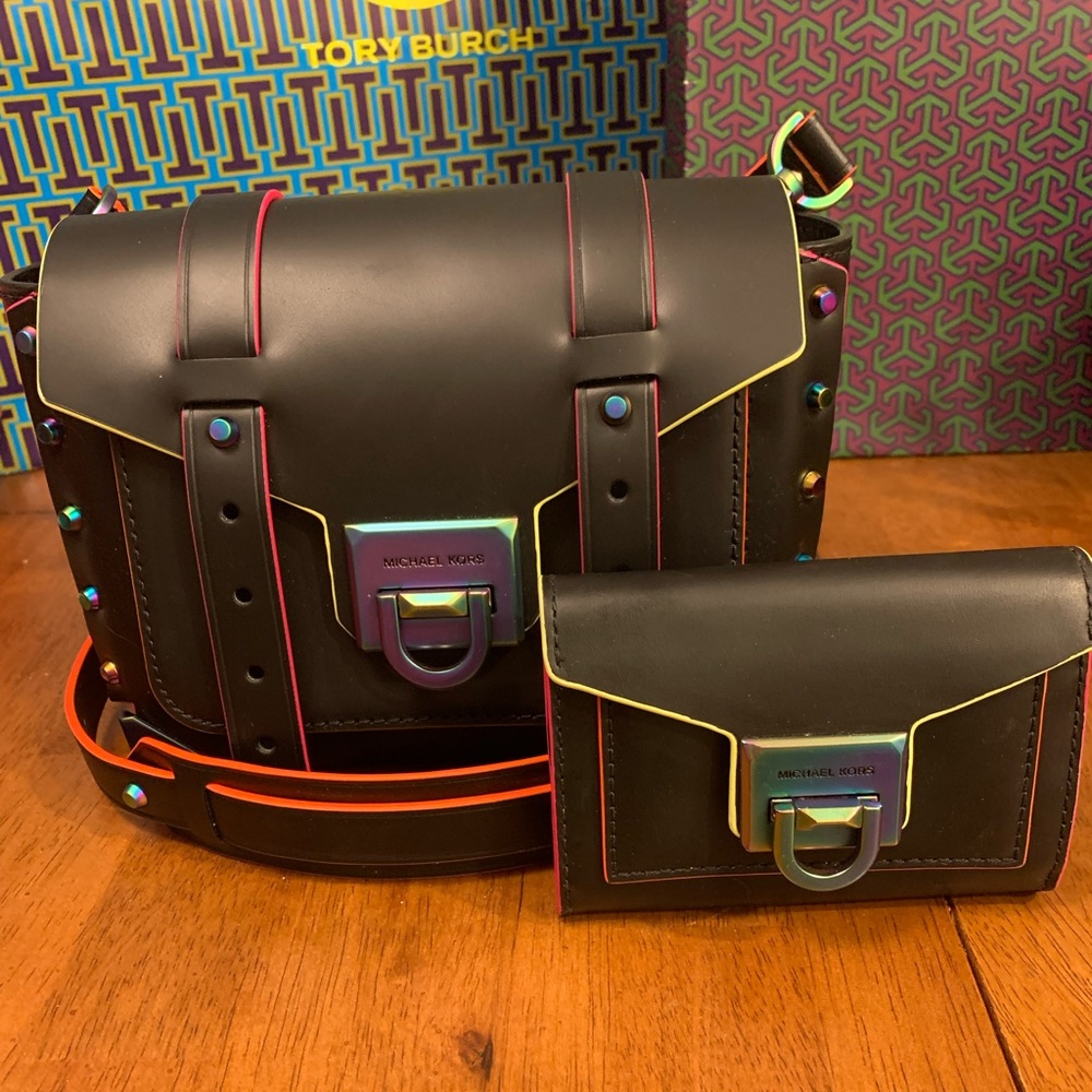 RARE Michael Kors Manhattan Small Contrast-trim Bag + matching wallet NWOT